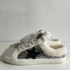 VINTAGE HAVANA Faux Shearling Calf Hair Mixed-Media Slip-On Runners Size 10 NEW